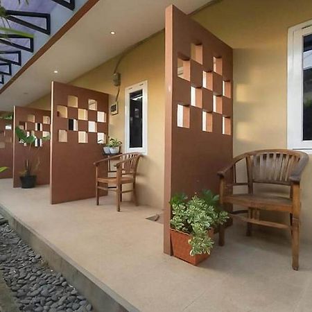 Reddoorz Near Rs Mitra Keluarga Depok Hotel Kültér fotó